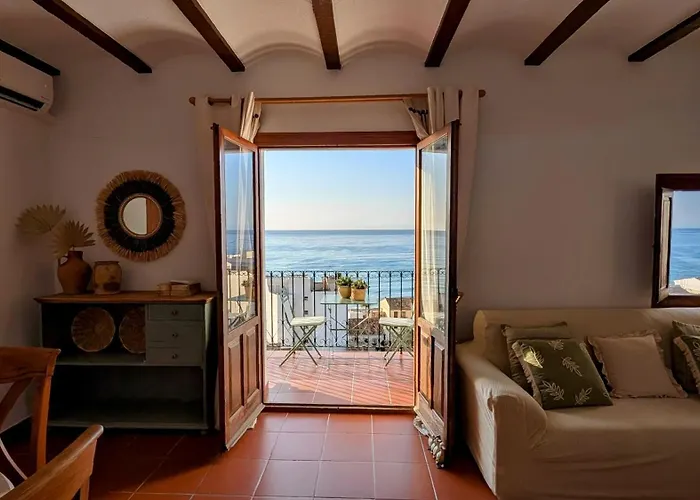Casa Con Vistas Al Mar En El Casco Antiguo De Altea