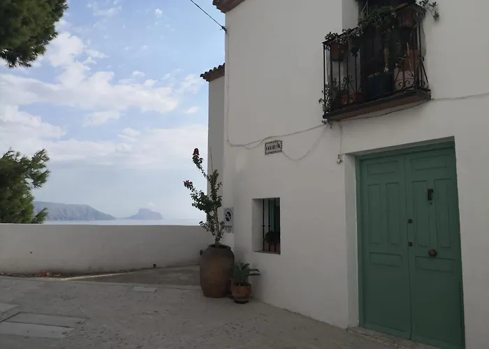 Casa Con Vistas Al Mar En El Casco Antiguo De Altea